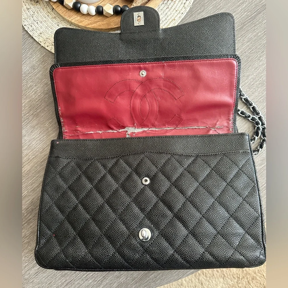 CHANEL Caviar Black Maxi Double Flap Classic Bag ( interior damage) - Picture 8 of 17